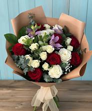 Букет цветов из:  Розы и Альстромерии в Яйве