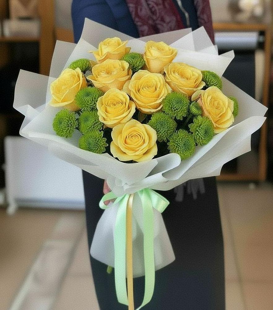 Букет цветов из: Хризантемы и Розы в Яйве