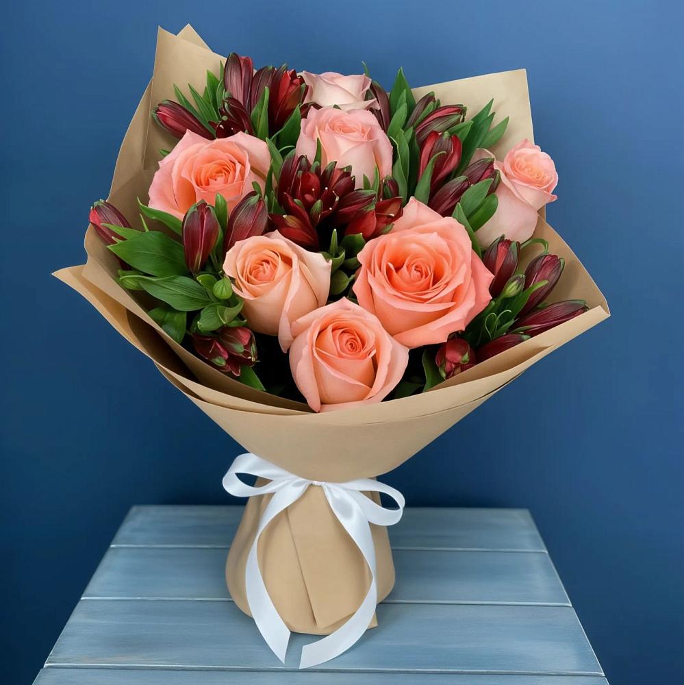 Букет цветов из: Розы и Альстромерии в Яйве