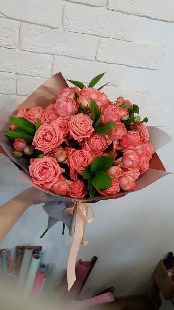 Букет цветов из: Розы в Яйве