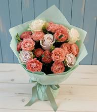 Букет цветов из:  Розы #REPLACE_PRED# Яйве