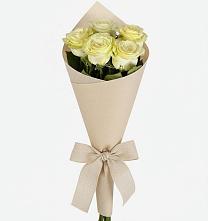 Букет цветов из:  Розы #REPLACE_PRED# Яйве