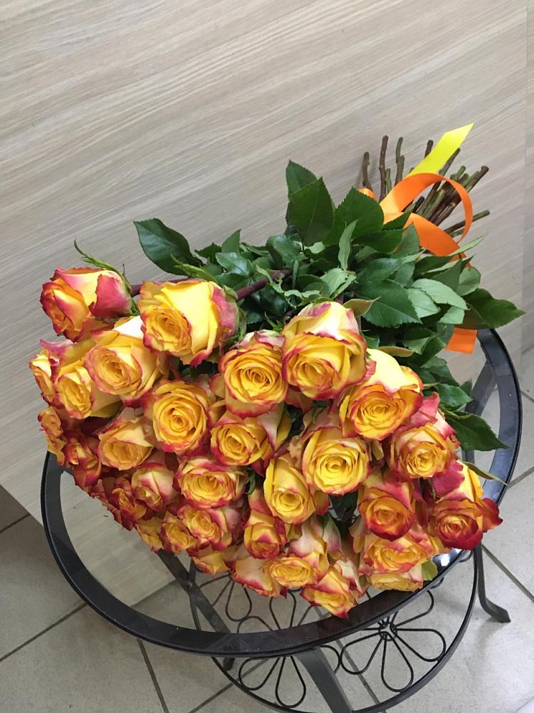 Букет Желтые розы в Яйве