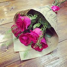 Букет цветов из:  Розы #REPLACE_PRED# Яйве