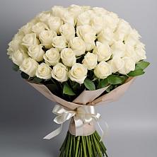 Букет 101 беля роза Белоснежка в Яйве