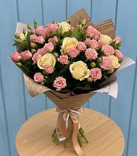 Букет цветов из:  Розы в Яйве