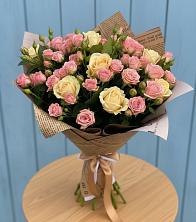 Букет цветов из:  Розы в Яйве
