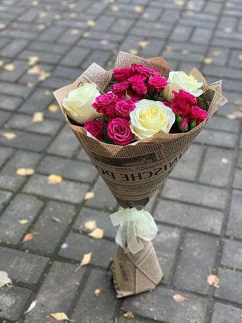 Букет цветов из: Розы в Яйве